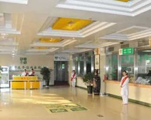 宝宝水壶0-1岁老爸测评